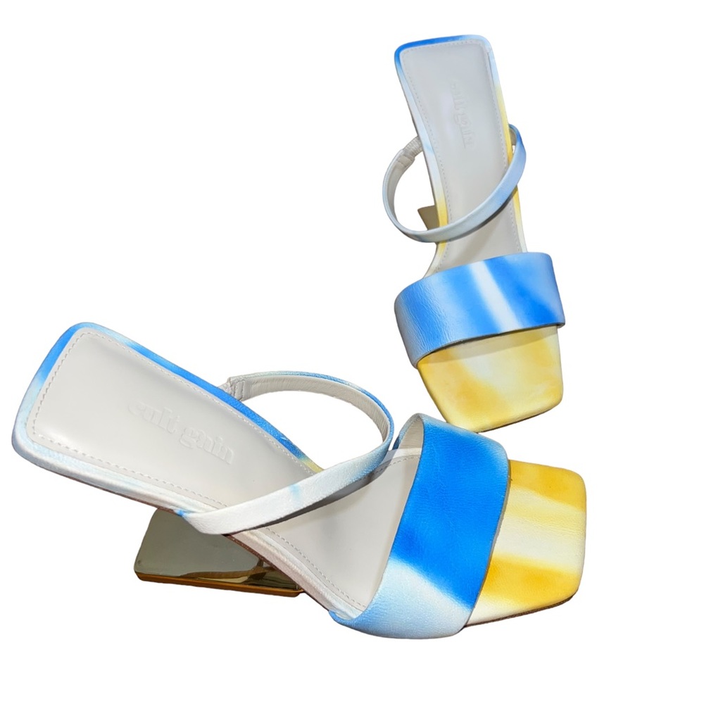 Cult Gaia Rene Sandal In Blue Multi - Picture 2 of 12